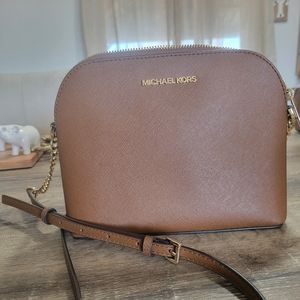 MICHEAL Kors, Tan